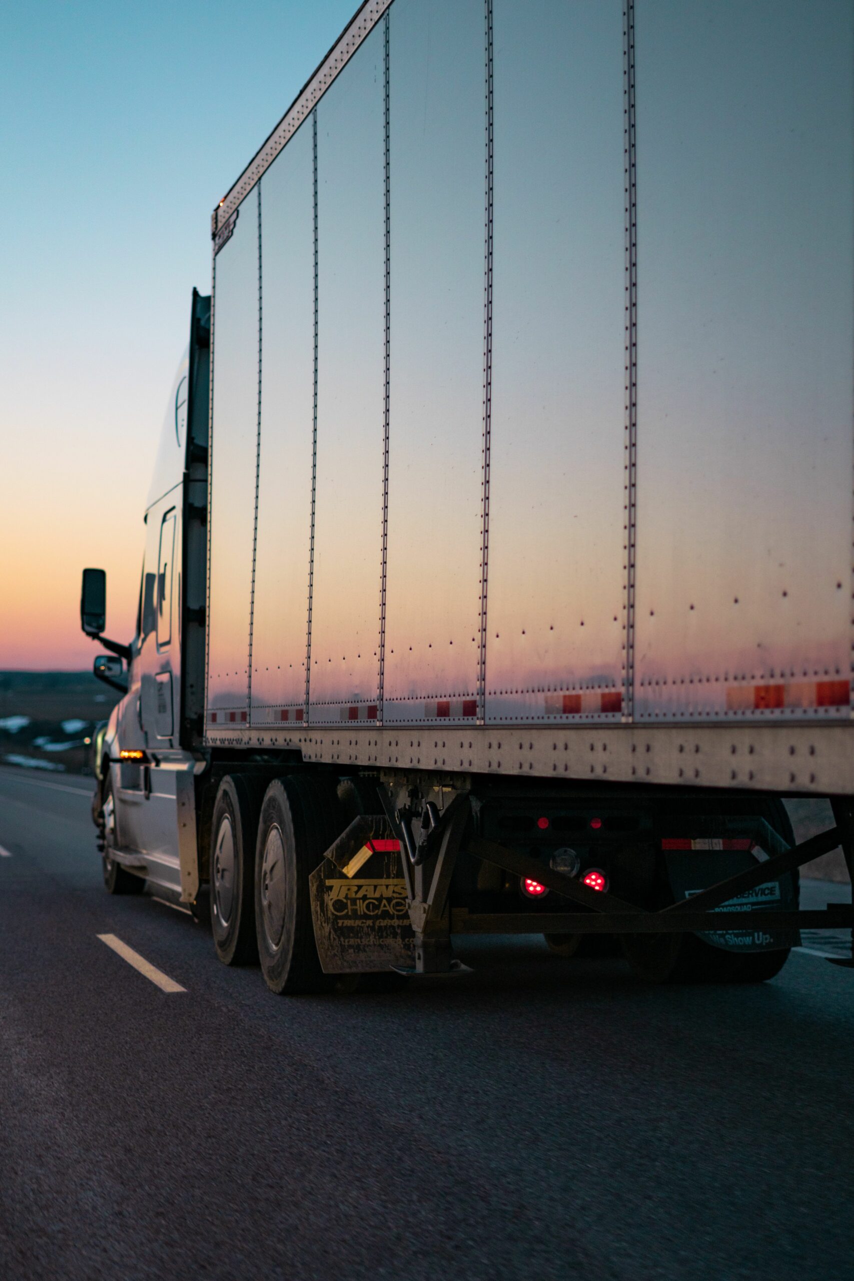 Are wheel covers and hubcaps the same thing?